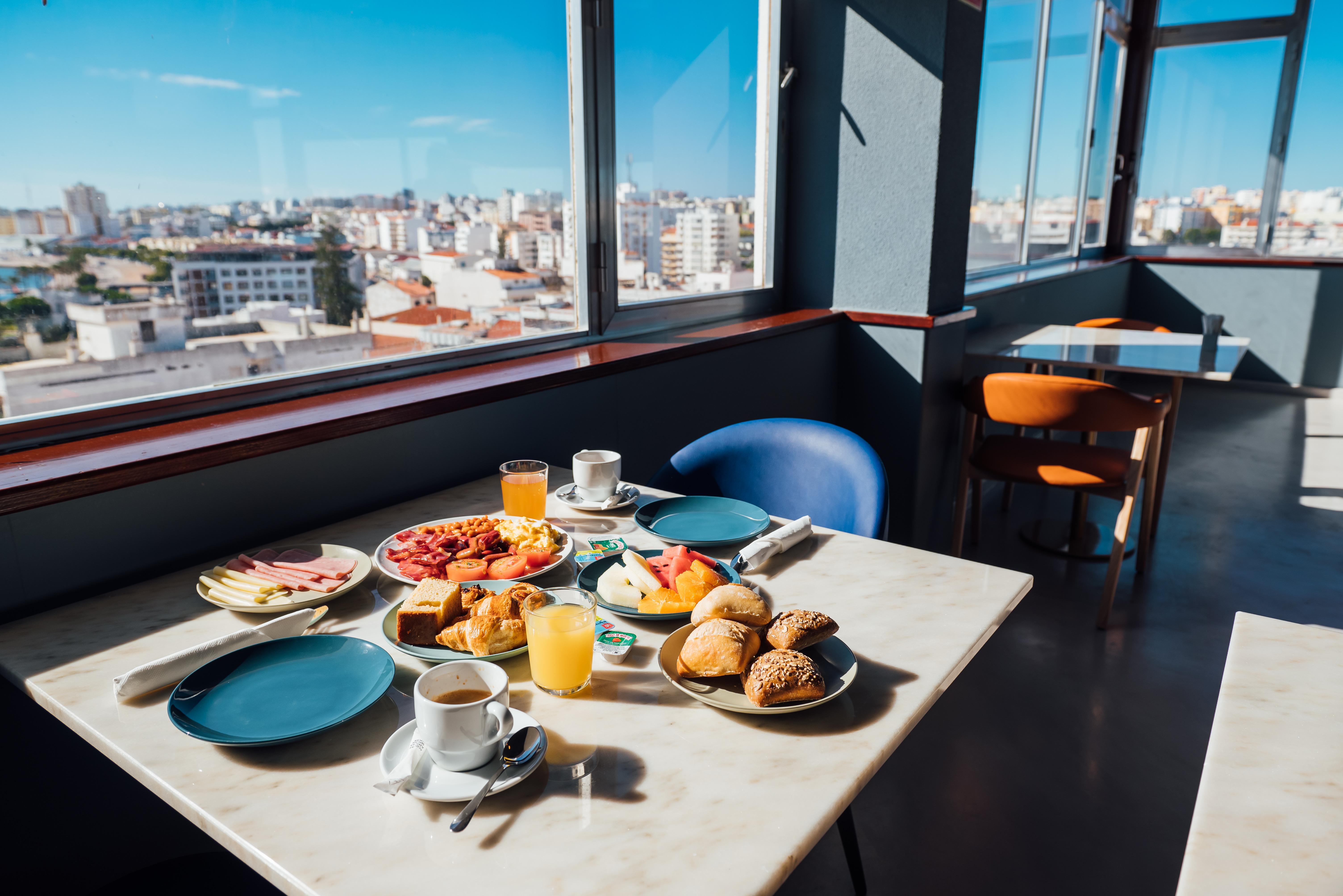 Hotel Globo Портіман Екстер'єр фото